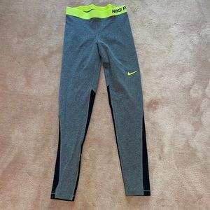 Dry-fit Nike Pro Leggings